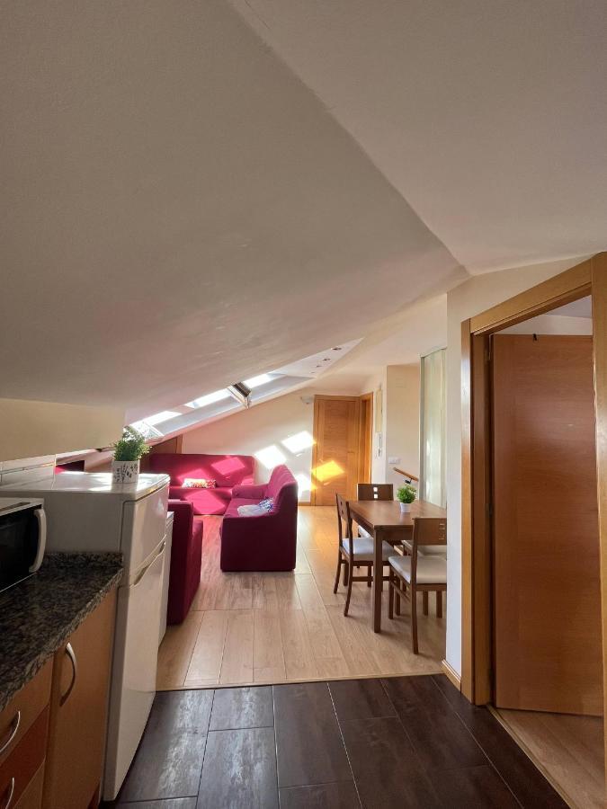 Apartamentosarturo Llanes Laplaza Atico Centrico Ngoại thất bức ảnh